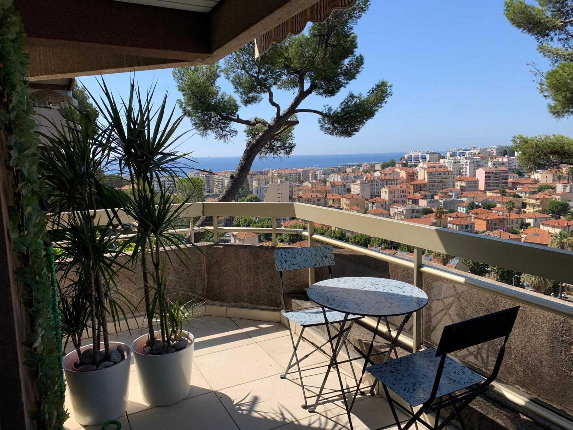 Nice, Grand Studio - Piscine - Terrasse Vue Mer Apartment Exterior foto